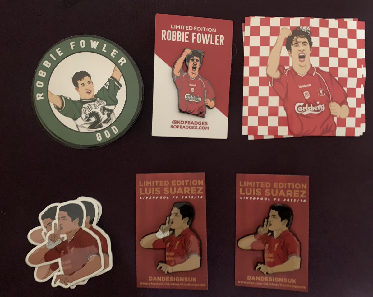 Tzafnat's tweet image. More friends arrived (and rare ones too!) 😍 @DanHendo27 @kopbadges #LFCPinBadges #BadgeCollection