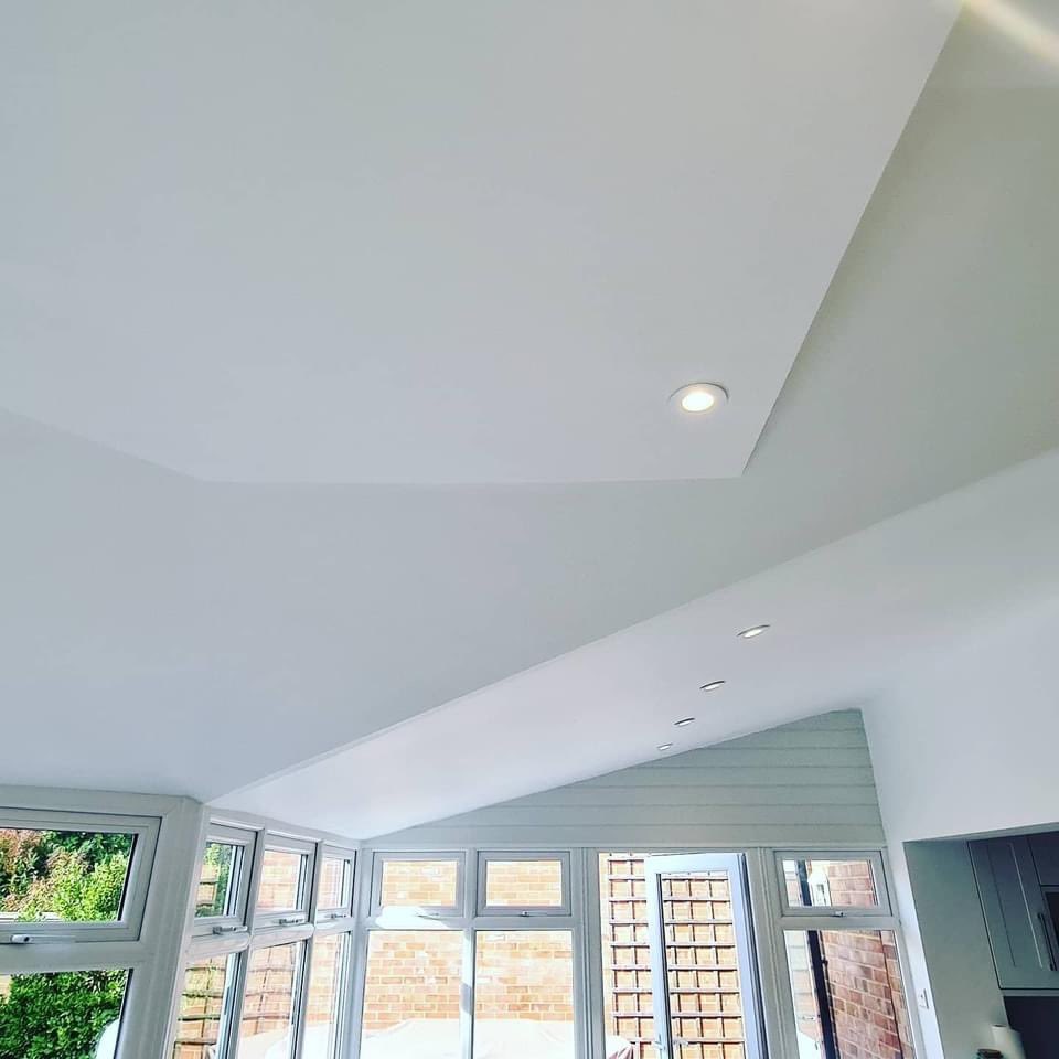 Leka_Systems's tweet photo. ⭐️ Spectacular transformation by a respected installation company ⭐️

Leka Systems Tiled Conservatory Roofs are flying out of factories every day ✈️

Would you like to use your conservatory more this winter? ❄️ 

Convert to a Leka System Warm roof 🔥 &amp; use your room all year https://t.co/gvXVBz1Ofc