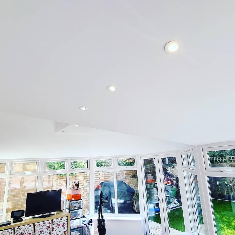 Leka_Systems's tweet photo. ⭐️ Spectacular transformation by a respected installation company ⭐️

Leka Systems Tiled Conservatory Roofs are flying out of factories every day ✈️

Would you like to use your conservatory more this winter? ❄️ 

Convert to a Leka System Warm roof 🔥 &amp; use your room all year https://t.co/gvXVBz1Ofc