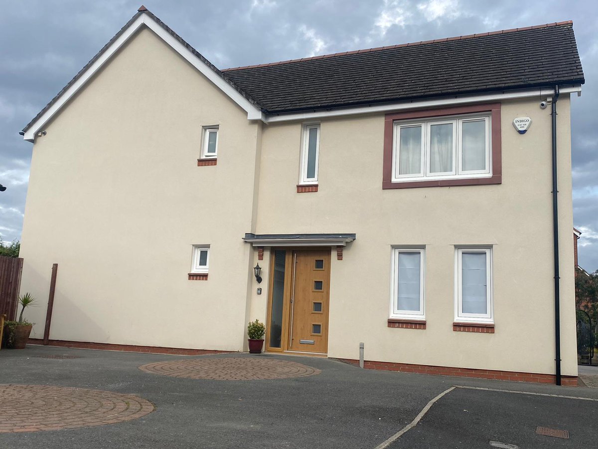 BandWWindowCo's tweet photo. #irishoak #milano @SolidorLtd with #polehandles. #solidtimbercore and #highsecurity #ultion #cylinder AS STANDARD #protectwhatyoulove #doorenvy #sotm #kerbappeal. #highsecurity #energyefficient #infinity #flushsash windows by @dekkowindows 👌👌 https://t.co/ODvVOBseEF