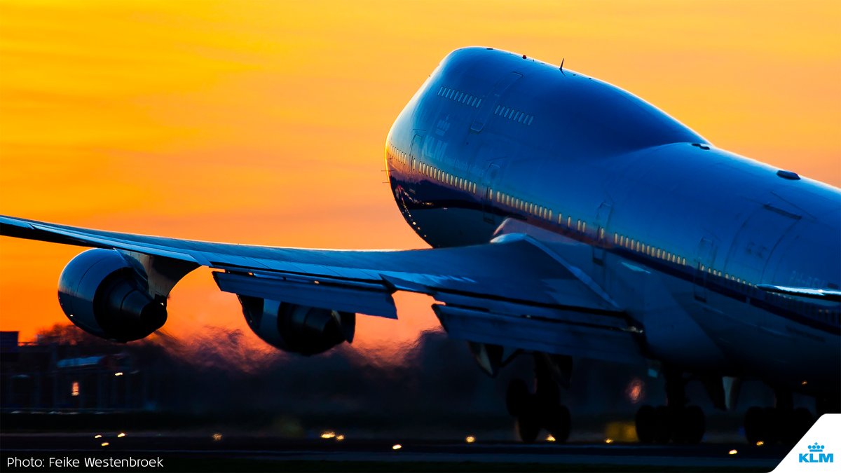 KLM tweet media