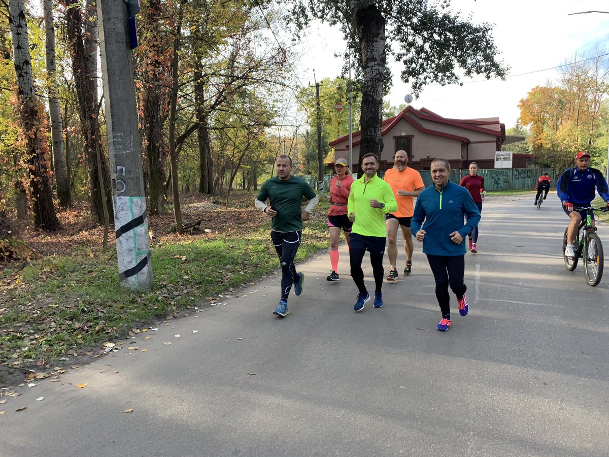 StratCom_AFU's tweet photo. На підтримку Марафону морської піхоти🇺🇸@Marine_Marathon відбувся Ветеранський забіг #VirtualMCM2020
Участь у пів марафоні в Києві взяли військовослужбовці @StratCom_AFU, засвідчивши солідарність з 🇺🇦🇺🇸побратимами, відданість військовим і спортивним традиціям
@USMC @USEmbassyKyiv https://t.co/4cAqmqMHEb
