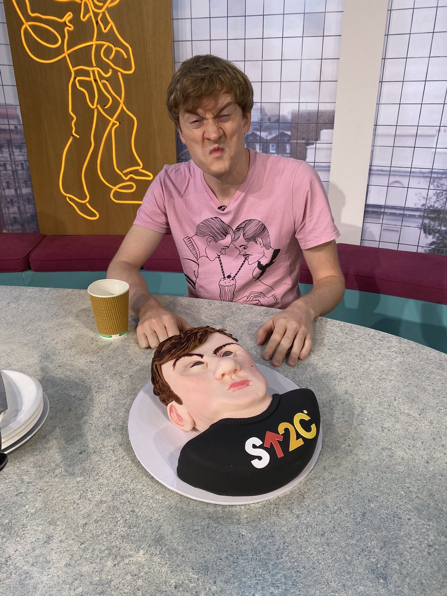 Sunday Brunch tweet media