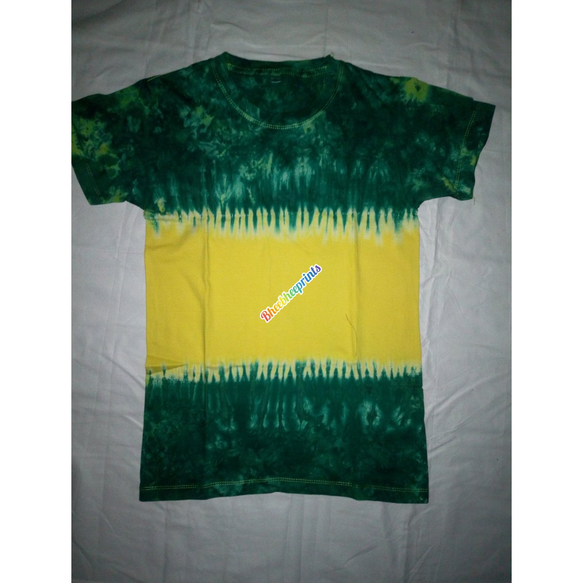 Bheebheeprints's tweet photo. Bheebheeprints is the adire plug you have been looking for, we are ready to blow your mind with amazing designs.... Adire roumdnecks, shirt, hoodies, joggers etc...Always available on : 08037661041, kindly help retweet🙏🙏🙏 https://t.co/kNjeFYQUrx