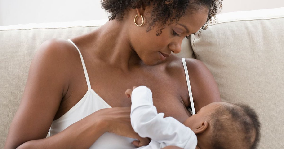 infobabyem's tweet photo. Babies who are breastfed are less likely to become overweight. The reasons for this, include higher levels of protein in cows' milk &amp; bioactive properties in breastmilk that help regulate appetite, including leptin and CCK, which both send signals of satiety to your baby. https://t.co/AsVghqvaNc