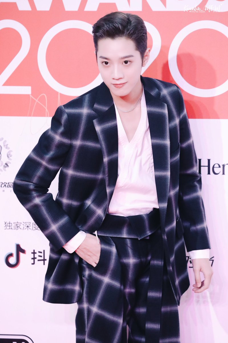 KUANLIN_MEM tweet media