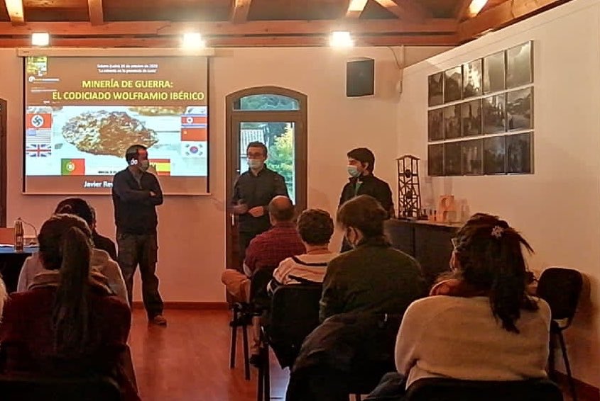 Muy interesante la conferencia de Javier Revilla ayer sobre el Wolfram en la península Ibérica y su importancia en la Segunda Guerra Mundial.