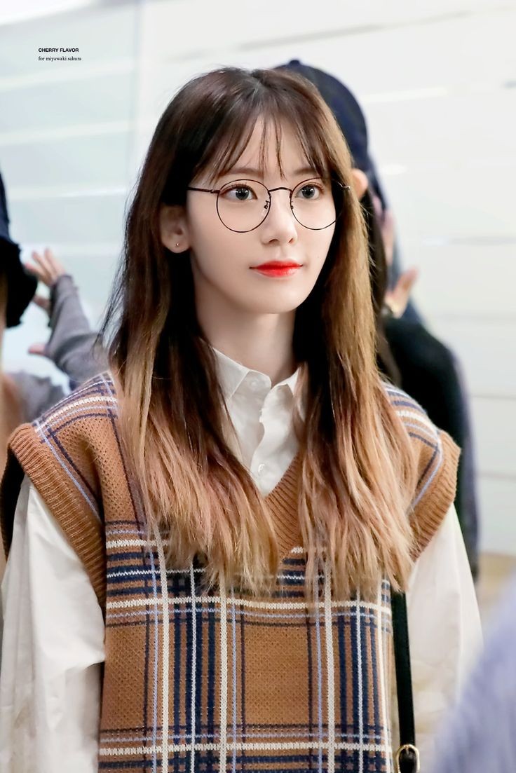 iceone_twt's tweet photo. ㅤㅤ
ㅤㅤ
[ ICE*ONE UPDATE ]

#251020 

Freezing your day!

Today ICE*ONE's Evelyn spotted at VIOLET Parfume Building (@Fiolettperfume) to attend Vio Grand Opening! Good luck and see you soon 💖
ㅤㅤ
ㅤㅤ https://t.co/xrG0i1P86l