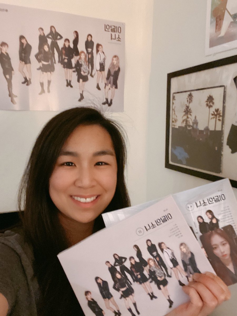 Alanax3's tweet photo. Why am I awake at 3am? WHY NOT! Super excited for #LOONA!! #LOONA_WHYNOT #ReadyForKCONTACT @kconusa @loonatheworld https://t.co/vg2Fsi9ixF