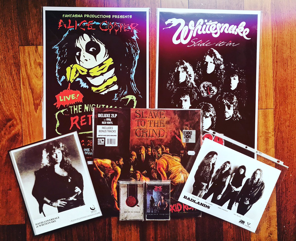 STaylorOfficial's tweet photo. #RSD treated me well yesterday. π Love my favorite local shops here in Philly: #VinylAltar & #RepoRecords for always carrying the best records and metal merch! @RunOutGrooveLPs @recordstoreday https://t.co/ELeBvbelYw
