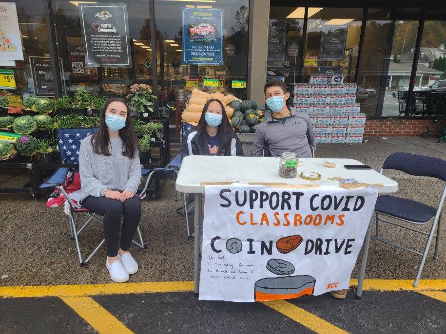 SuppCovidClass's tweet photo. Our coin drive at IGA yesterday! Thank you to everyone who donated and thank you to all of our volunteers for making it happen! https://t.co/xpiDtUf2Yc