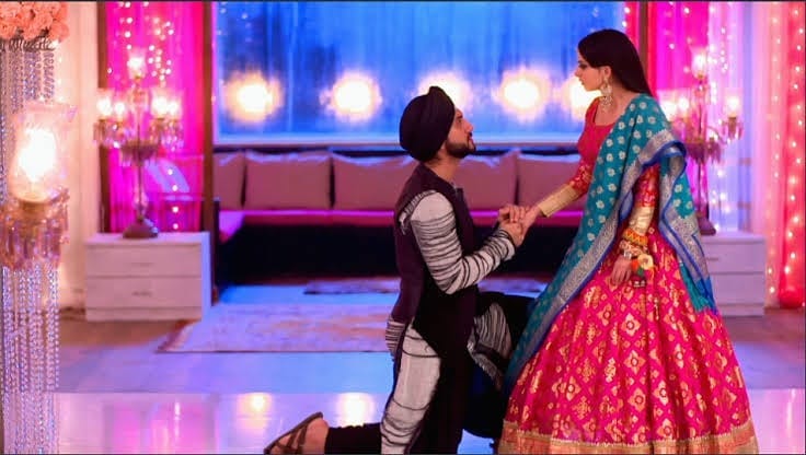 The intensity of Omkara and Gauri was amplified with the way omkara expressed all that he wished and all that he thought till now
#IshqIbaadatWithRiKara