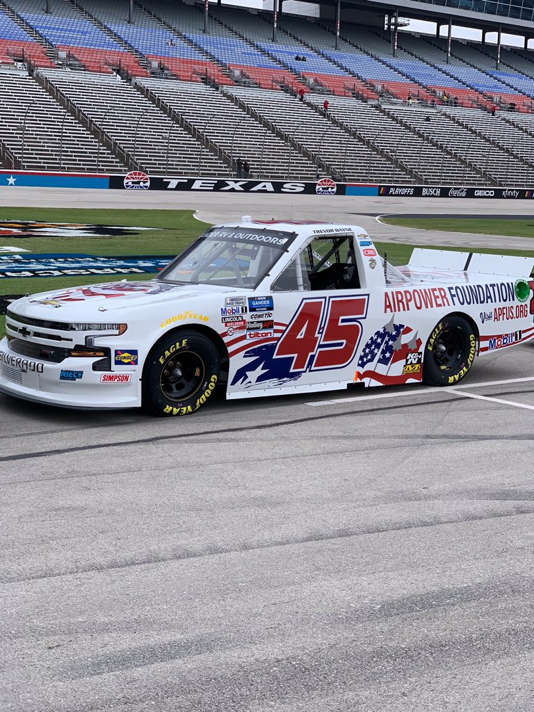 NieceMotorsport's tweet photo. It’s Race Day at @TXMotorSpeedway🤠
🚙: No. 45 @AirpowerFDN driven by @Tbayne6 starts P13
🚙: No. 44 #RuedebuschDevelopment driven by @NatalieRacing starts P27
🚙: No. 42 @FracLock driven by @JamesBuescher starts P36
🚙: No. 40 @MarquisSpas driven by @Ryan_Truex starts P14 https://t.co/6zhSFnngNH