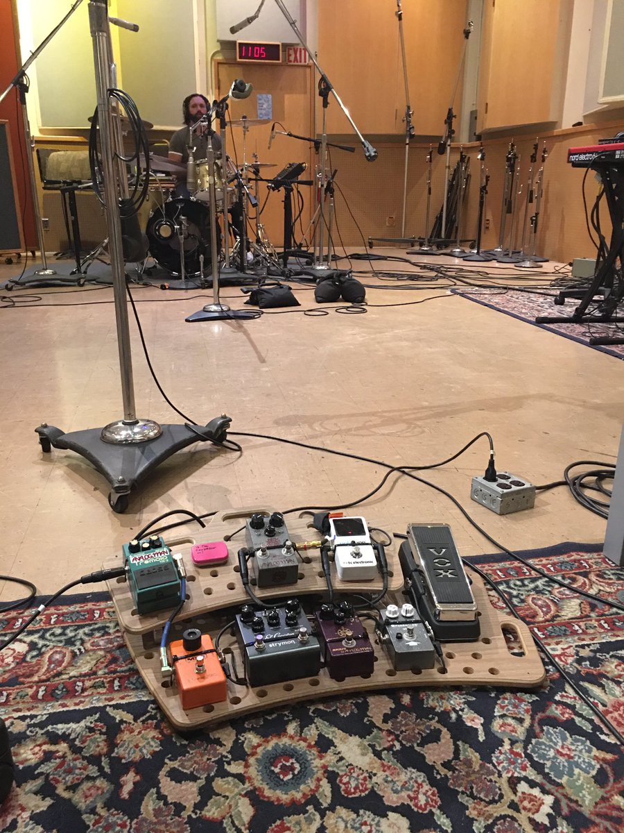 angelaplaysgtr's tweet photo. A few more photos when we were at @sunsetsound this week! Video coming soon... #guitarist #guitarplayer #musician #sunsetsound #hollywood #losangeles #indie #stratocaster #strat #pedalboard @Fender @Fishman_Music @DaddarioandCo @TedRexus https://t.co/sRHgY9hhE7
