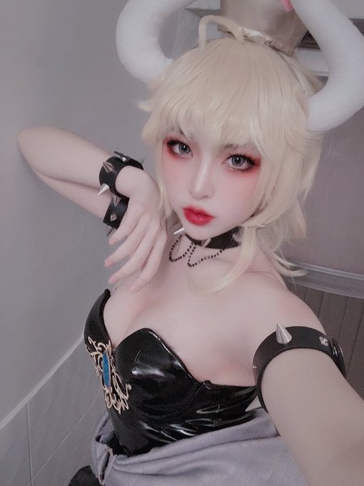 Twitterのコスプレ画像28