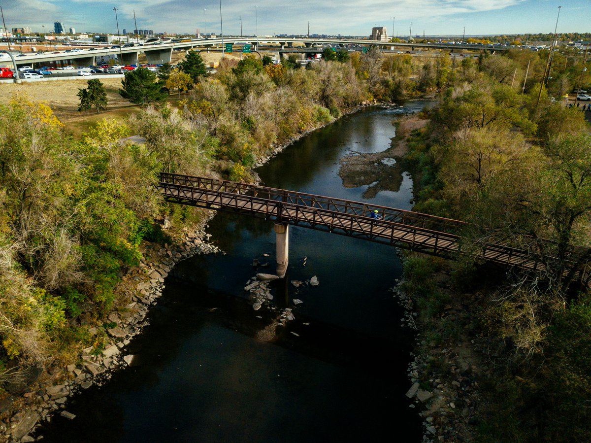 helcopcop's tweet photo. #UpriverCommute photos by #BrettStakelin. More posted on Facebook. https://t.co/hhtnAJPtuq