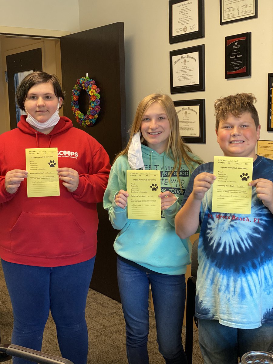 hannerpj's tweet photo. KABMS PAWSITIVE REFERRALS!!! CONGRATULATIONS to these thoughtful students for doing kind acts without being prompted! #KABMS PROUD
#blackcatprideš¾
#weareblackcats https://t.co/xx9y7DUX0l