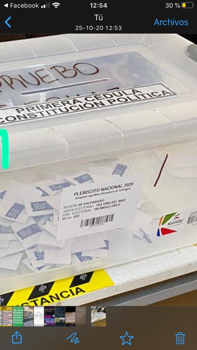 PatriaLibreCL's tweet photo. Viña del Mar, Miraflores, lo más cara de raja de hoy, Patriota ver como inducen el voto por #lapruebo
Estamos denunciando, apoyo con RT
#rechazotutrampa
#RechazoGanaSiVotamosTodos https://t.co/2EmdOaMQen
