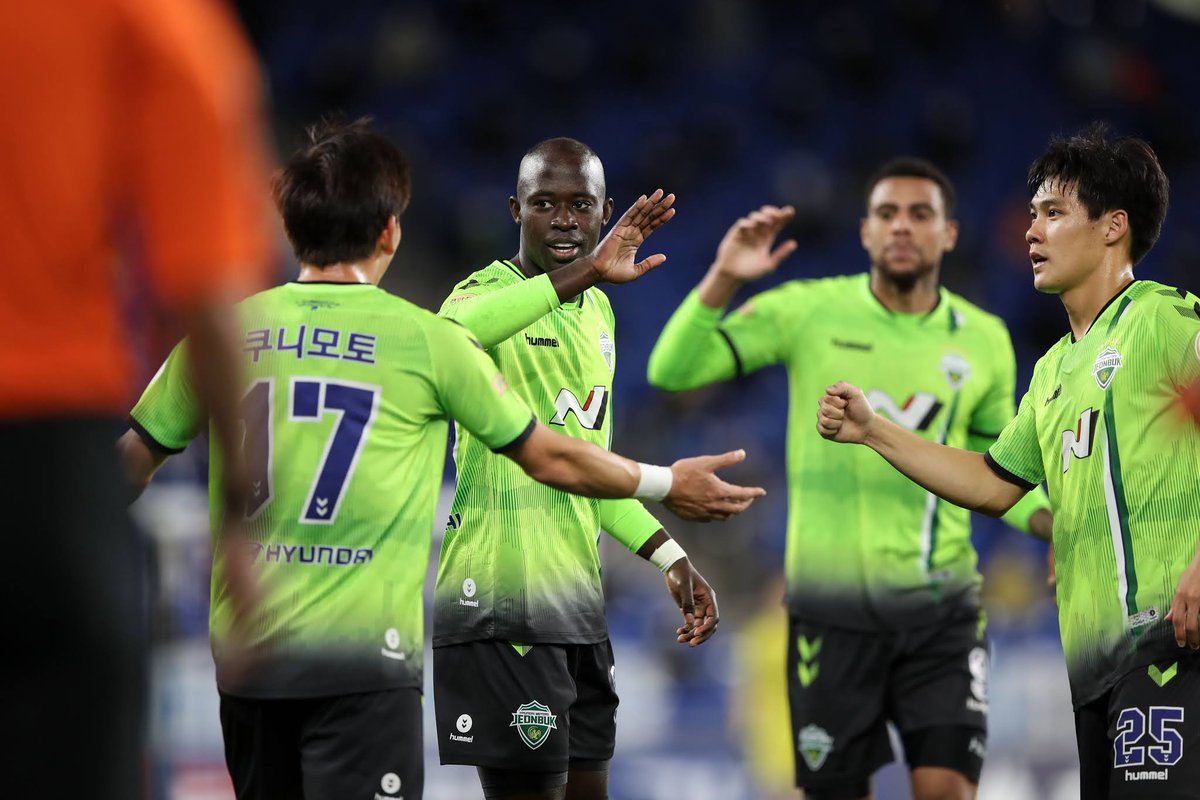 Buba Jallow Fallaboweh Substitute Modou Barrow Scored The Only Goal When Ulsan Fc Hosted Jeonbuk Hyundai Motors Today S Victory Saw Jeonbuk Top Of The Table With One Game Left In