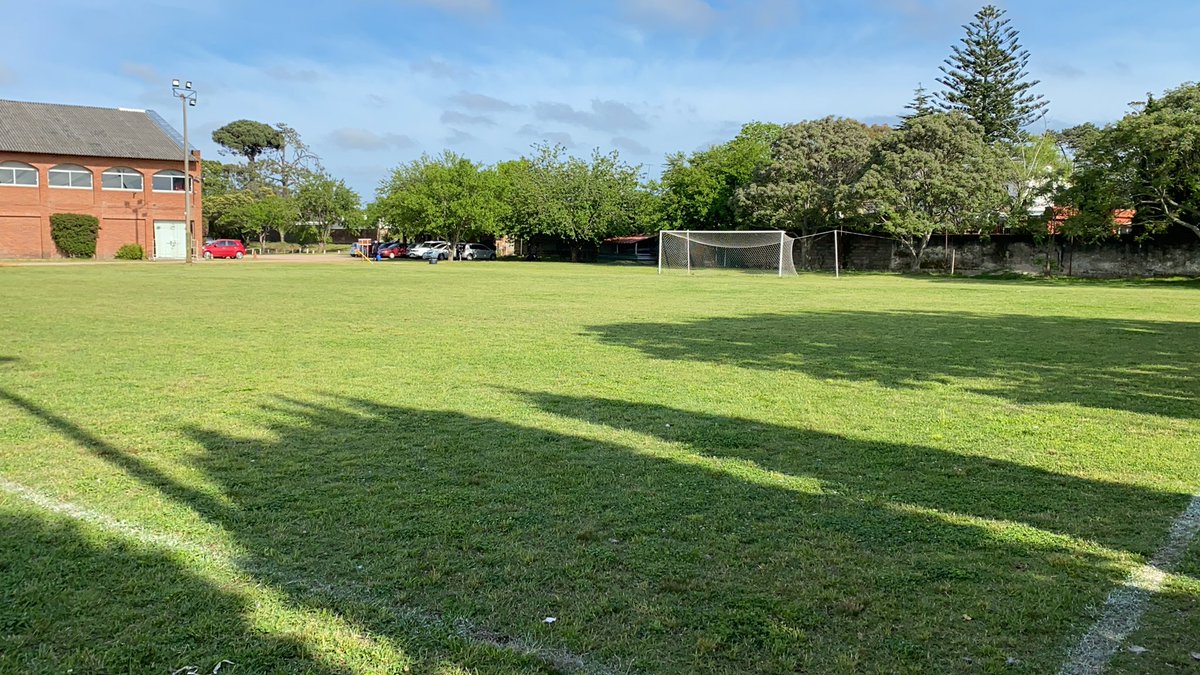 Juegaaaaa españolesssss
Por seguir peleando por el ascenso nos enfrentamos a <a href="/centrogallegou/">Centro Gallego</a>  a las 9hs
#vamoespañoles