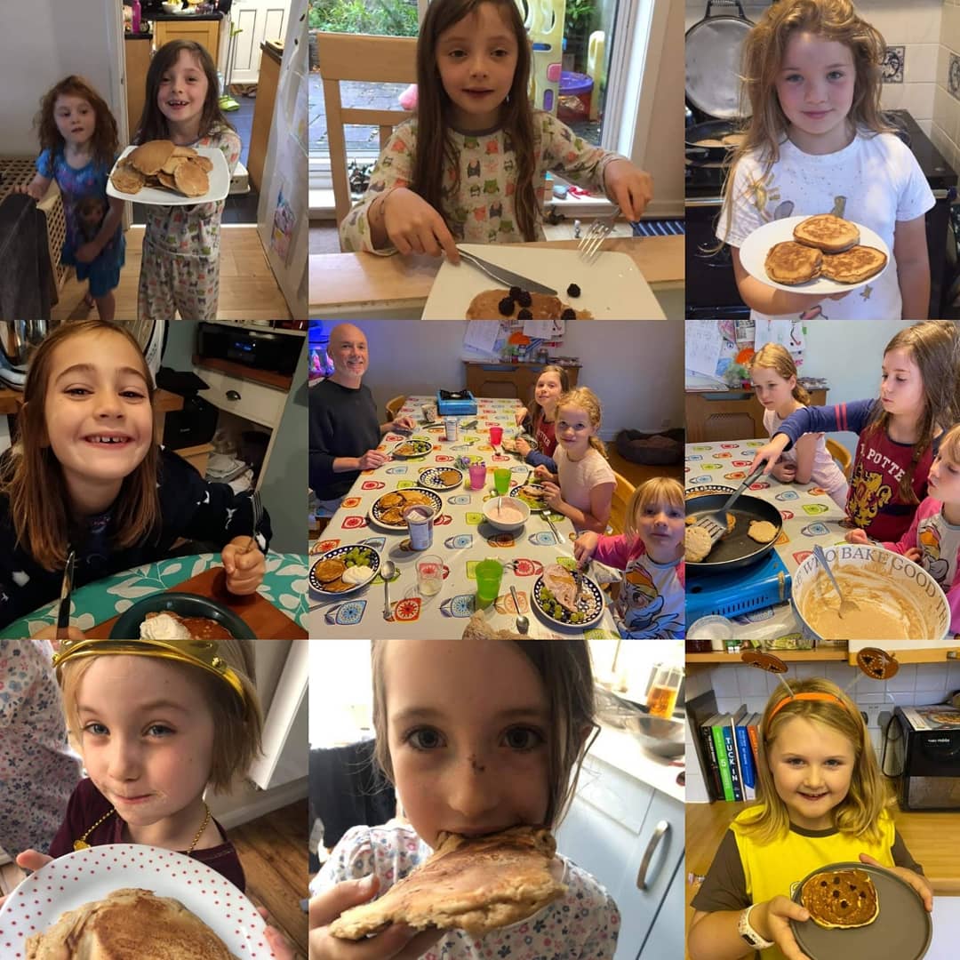 GuidingSussexE's tweet photo. So many happy faces! π
Apple pancakes for breakfast this morning. π
#AutumnAppleAdventures
#VirtualSleepover
#virtualgirlguiding #girlguidingsussexeast @Girlguiding #girlguiding #guideleaders @Guiding_LaSER #campingathome https://t.co/vnfY194xoM