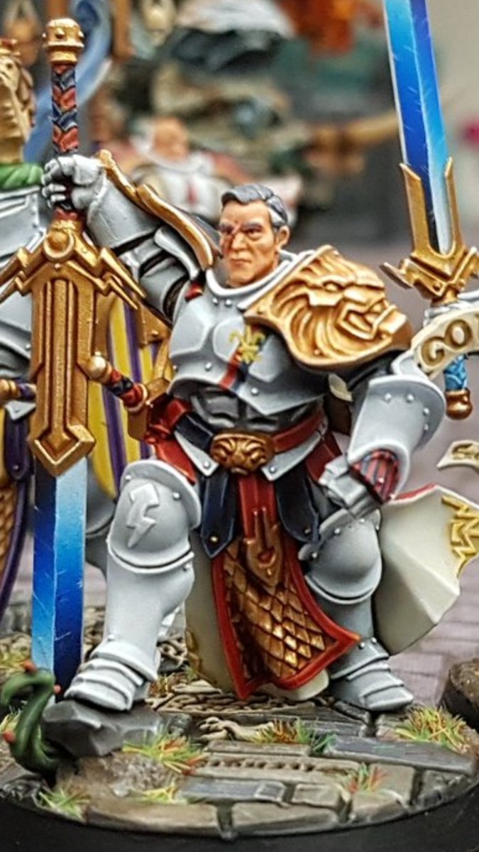 Sombremine's tweet photo. Am I the only one who think this liberators looks a lot like former POTUS George W. Bush ?
#doppleganger
#Towerconquest
#Ageofsigmar https://t.co/EpASCB90yK