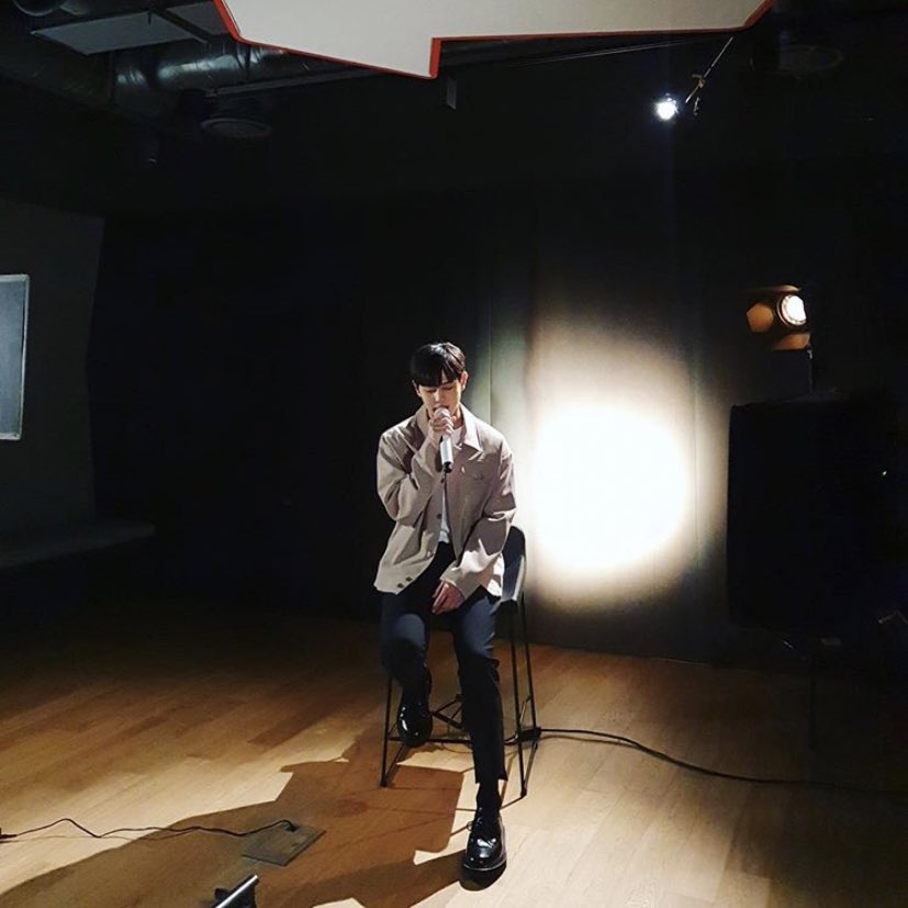 하이라이트 과거 여행 tweet media