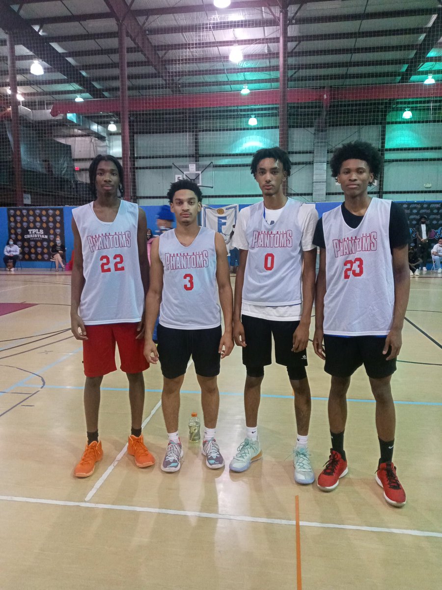 Cmk_KillaCam's tweet photo. David Jackson 3 Christian Wilson 0 Wendall Tomlin 23 Sincere Moore of Team Phantoms coachable group of kids they play hard &amp; together very unselfish to one another play with a chip on their shoulder with a winning mentality @ASAALLSTAR2014. @CoachQVA https://t.co/bo0Qxylphe