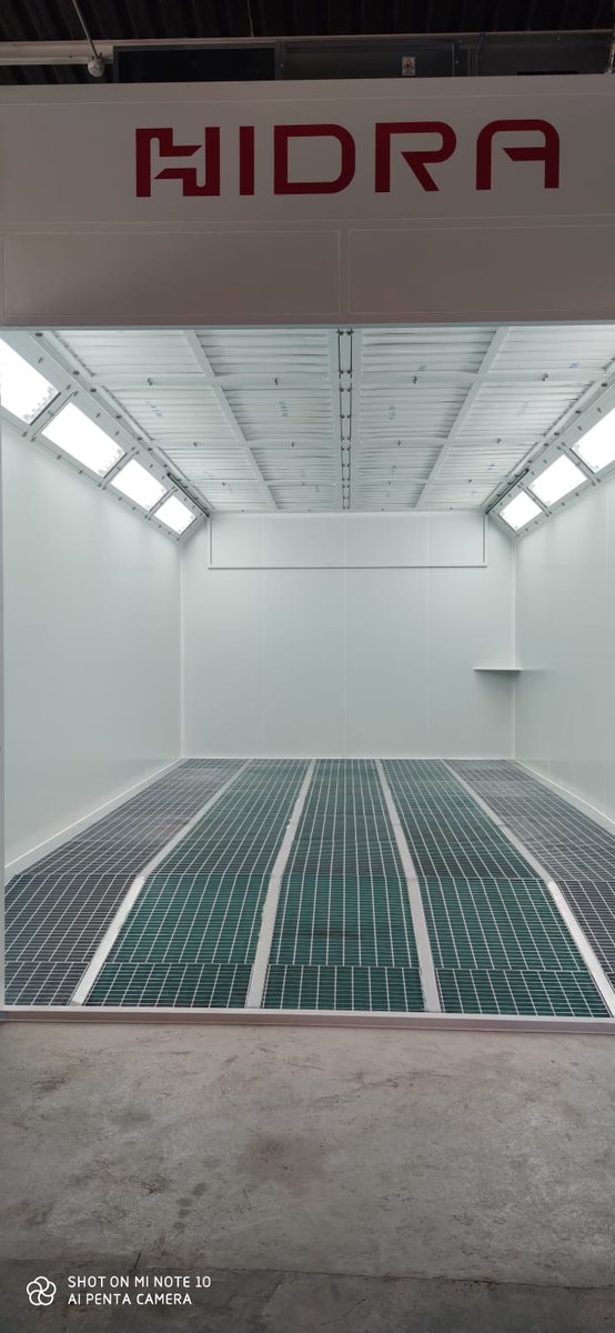 Buenas dias a todos, les dejamos foto de una nueva cabina de pintura.
Good morning everyone, here's picture of a new spray booth.
Bonjour tout le monde, nous laissez-le photo d'une nouvelle cabine de peinture.