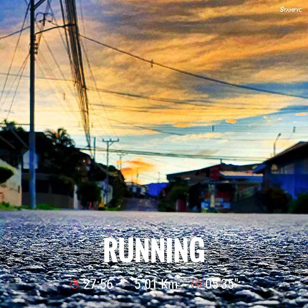 jp_salas's tweet photo. I'm in a New York State of Mind...
.
.
#runner #CostaRica 🇨🇷 #Garmin #nikerunning #adidasrunning #ultraboost #parley #goodr #yoelegicorrer #RTY2017 #PuraVida #run4fun #headsweats https://t.co/hQNoY5VZwa