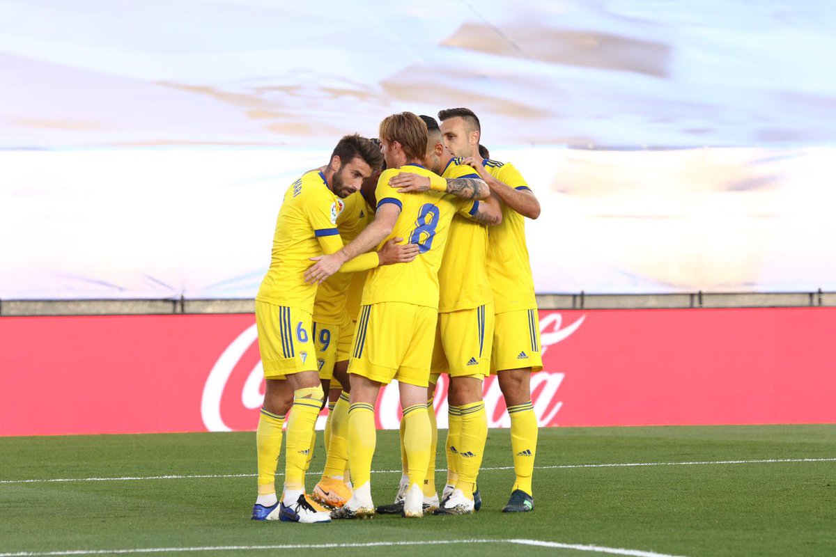 Cadiz_CF's tweet photo. 💛💪🏻 ¡VAMOS EQUIPO! https://t.co/WhS5oWgah8