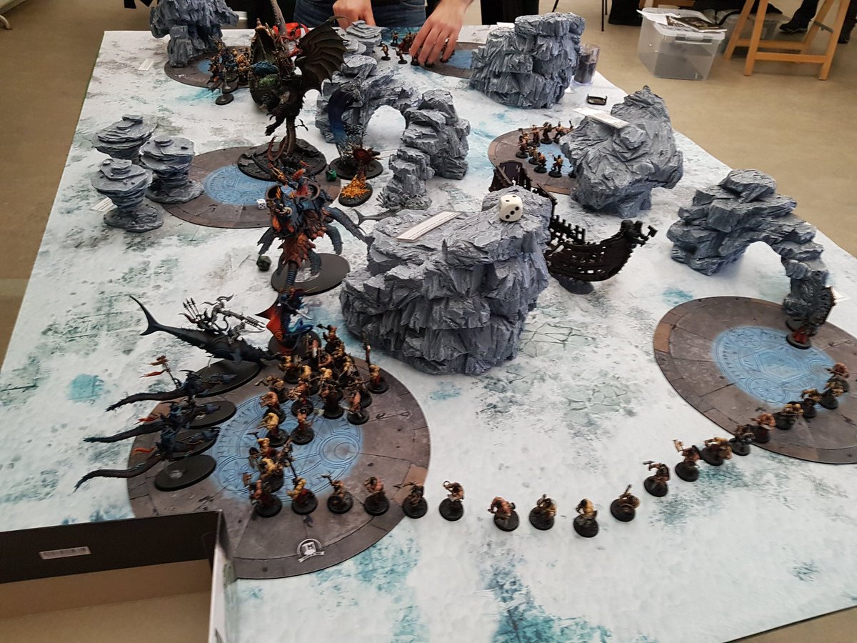 Sombremine's tweet image. 2nd round underway with 2h remaining. 
#Towerconquest 3
#Ageofsigmar