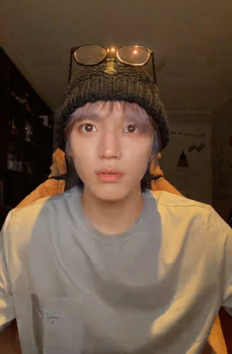 102520 taeyong vlive ~ a thread 