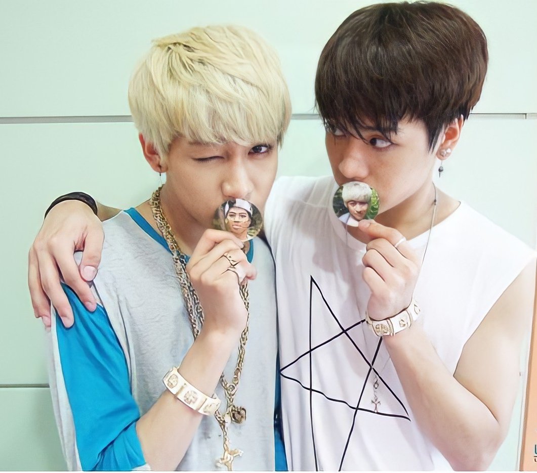 nannie_Lmoonoi's tweet photo. โมเม้นต์เรื่องสายตาต้องยกให้เขาค่ะ เหมือนสายตานี้มีไว้มองน้องคนเดียว 
#JackBam https://t.co/vAu6E4ixzT