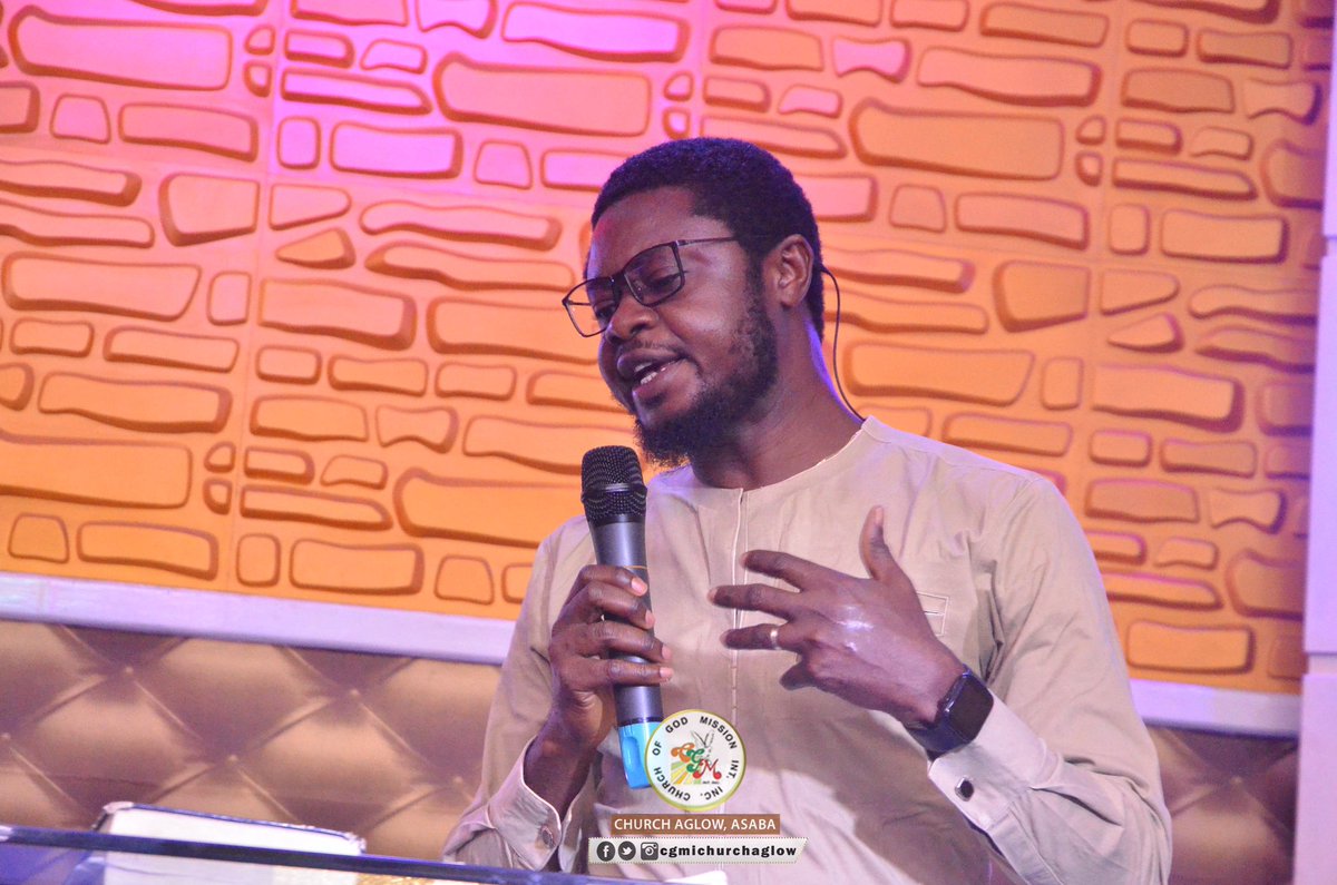 cgmichurchaglow's tweet photo. SUNDAY OCTOBER 25TH 2020 , FIRST SERVICE
The Church Must Capitalise on the Message Passed By the Nigerian Youths - Pastor Barr Azuka Paul Maduemezia.
#FOCUSONCHRISTFORPRODUCTIVITY. https://t.co/GUaxZ2Qb4B