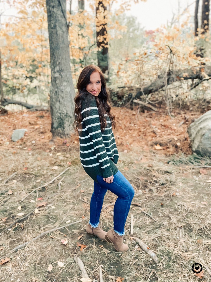 jesskailher's tweet photo. Go follow me on https://t.co/7AEEy4ndx3 ๐๐#liketoknowit #LTK #LTKfall #fallfashion https://t.co/ei4EROx7bN