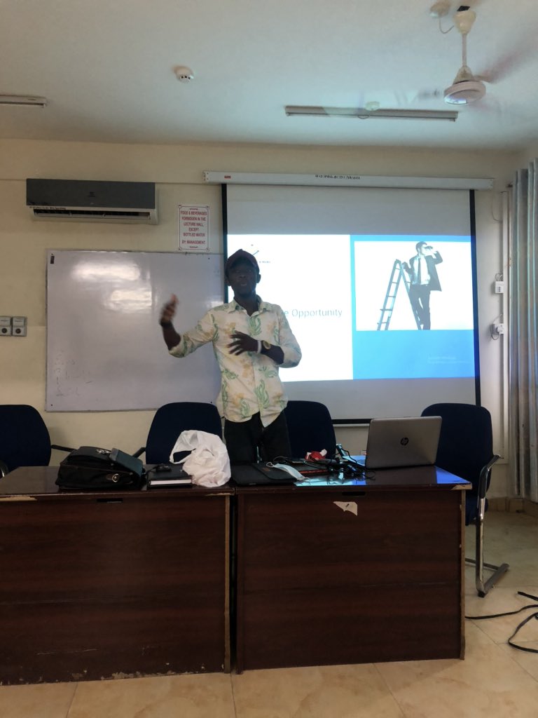 thePOE_T's tweet image. We are also planning our ‘campaign’. Watch out for #pcarchives #polcom #polmark #pumpup @mirahmoro @JoshInfiniti999 @yekple_victor @prymlegacy @realanniejoy @FrafraBergaGh @muminkamal12 @Naaninche1 @rubenamens @akua_emmanuella @tymespeakx @Abbytoro2