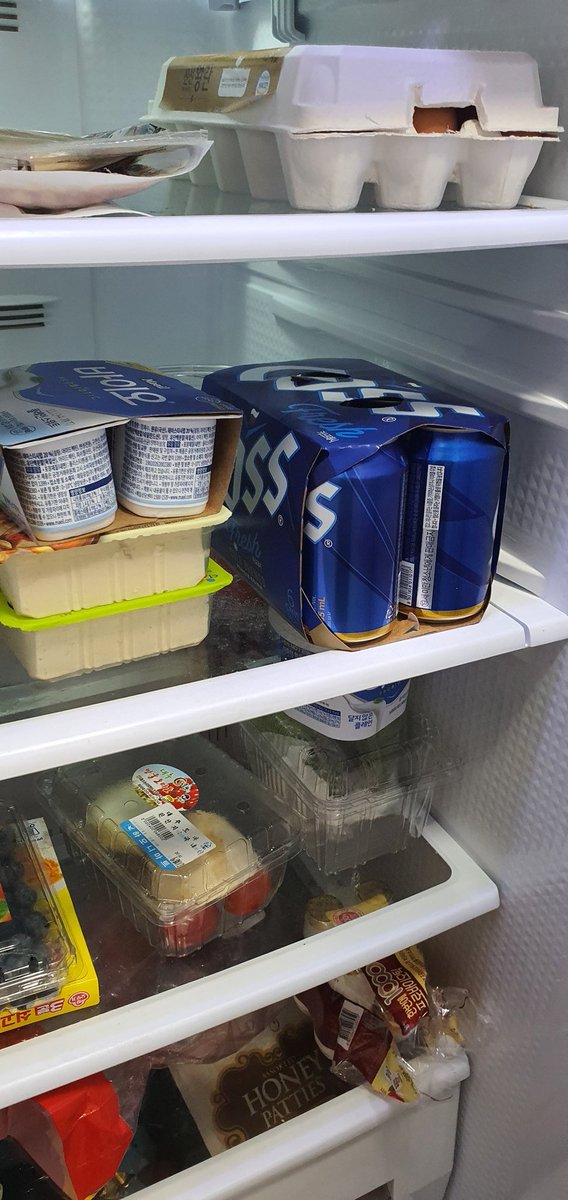 Эхнэрийн авчраад тавьсан зүйлд сэтгэл хоргодоод бх юм гялас хүүхдүүдээ унтууллаа шдэ