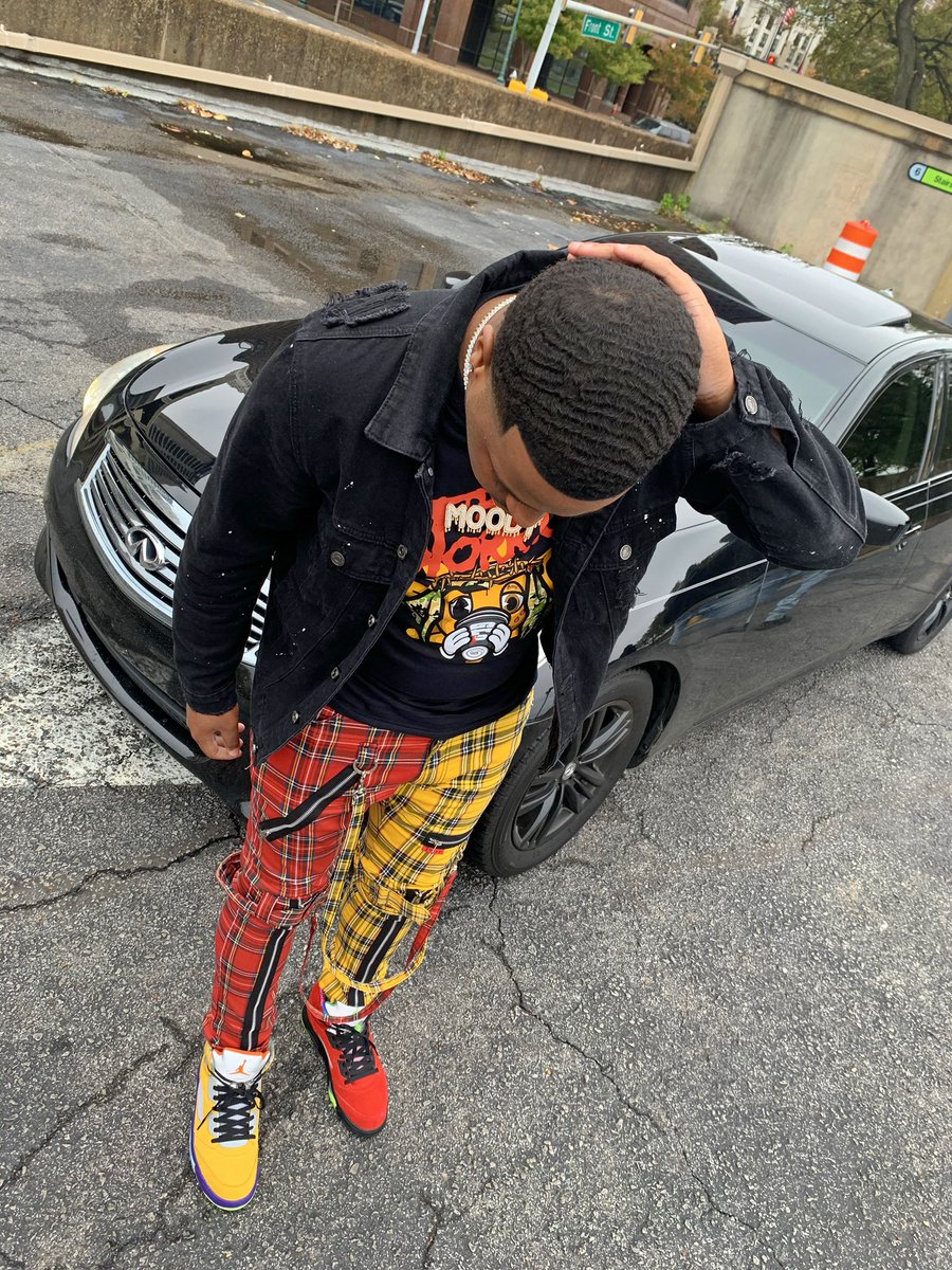 ..901Moodyy__ 💰💧 tweet media