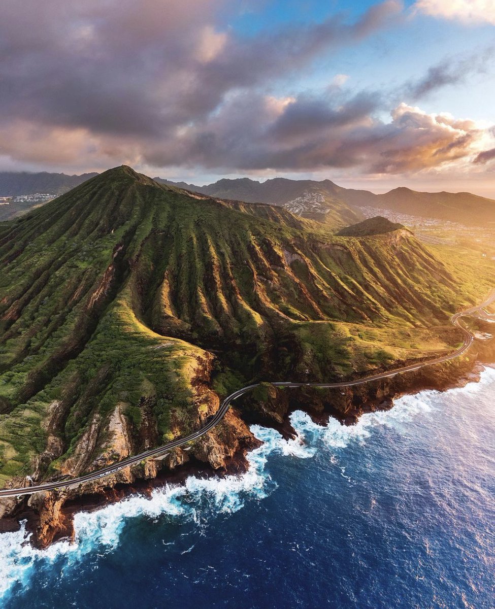 Morning glow in Hawaii ☀️
📷 @spencerlee808 https://t.co/Vr0ntnNoOe