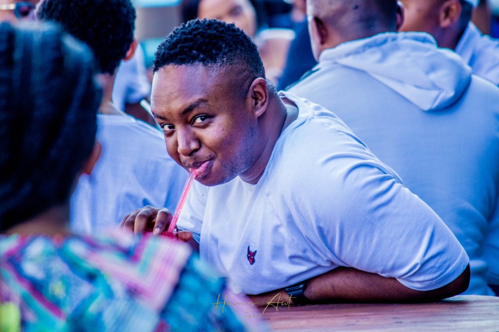 Shimza01's tweet photo. 3 https://t.co/ccxWSZwqzA