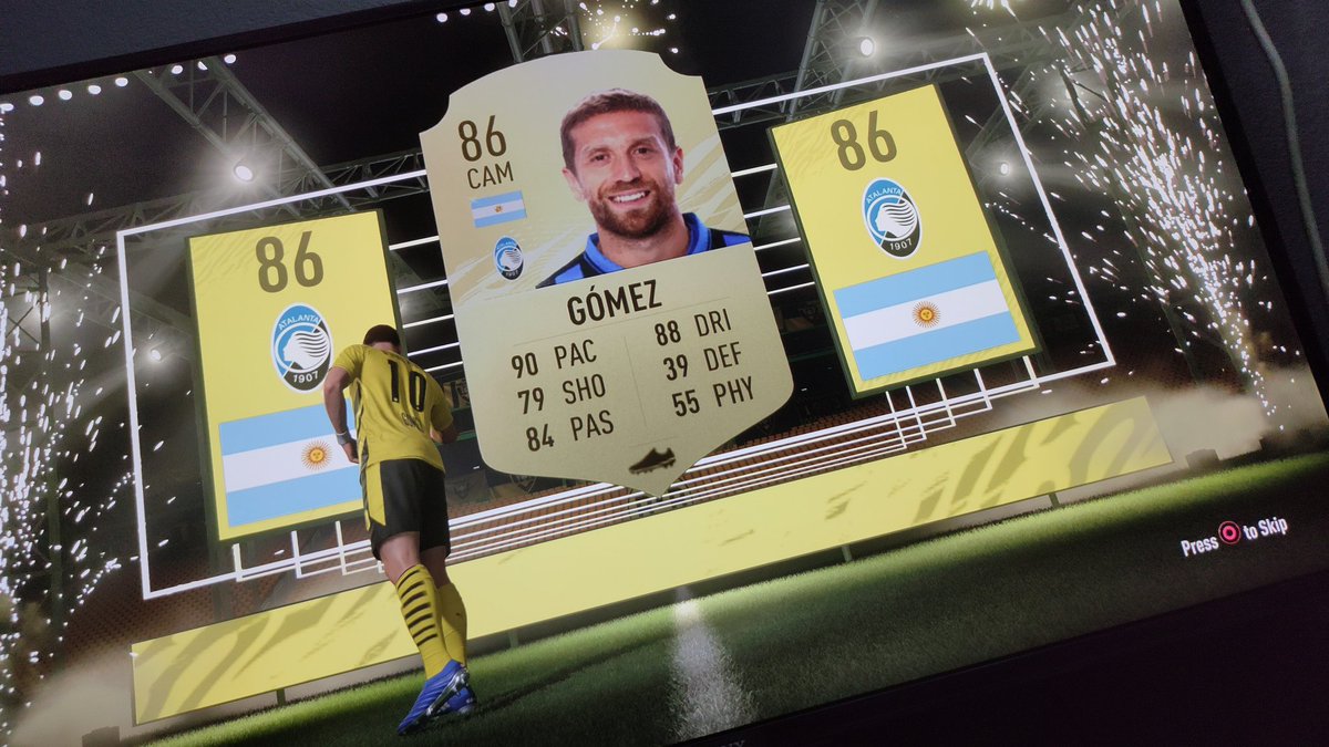 storm2502's tweet photo. #FIFA21
#FUT21
#GoldUpgrade
Booooo https://t.co/haSvHKqRBJ