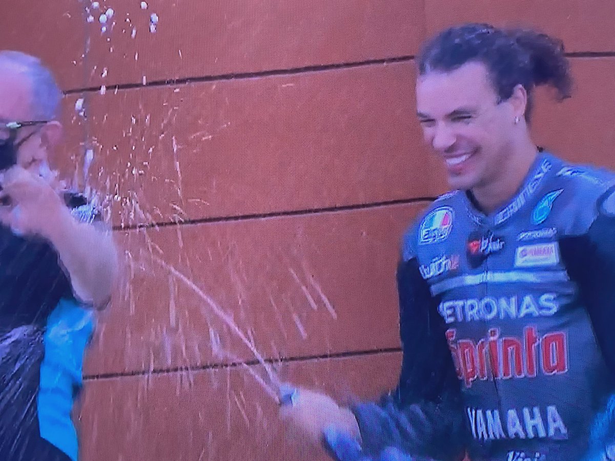 GuidoGrenoble's tweet photo. #MotoGP #AlcanizGP 
#FreeDiablo #Quartaro
Morbido C’è!
Morbido C’è!
Morbido C’è!
Morbido C’è!
Morbido C’è!
Morbido C’è!
Morbido c’è!
Morbido C’è!
Morbido C’è!
Morbido C’è!
Morbido C’è!
Morbido C’è!
Morbido C’è! 
Morbido C’è!
Morbido C’è
#Morbido🇮🇹 #Morbidinho 🇧🇷
@FrankyMorbido12 https://t.co/XmbrWyOkbI