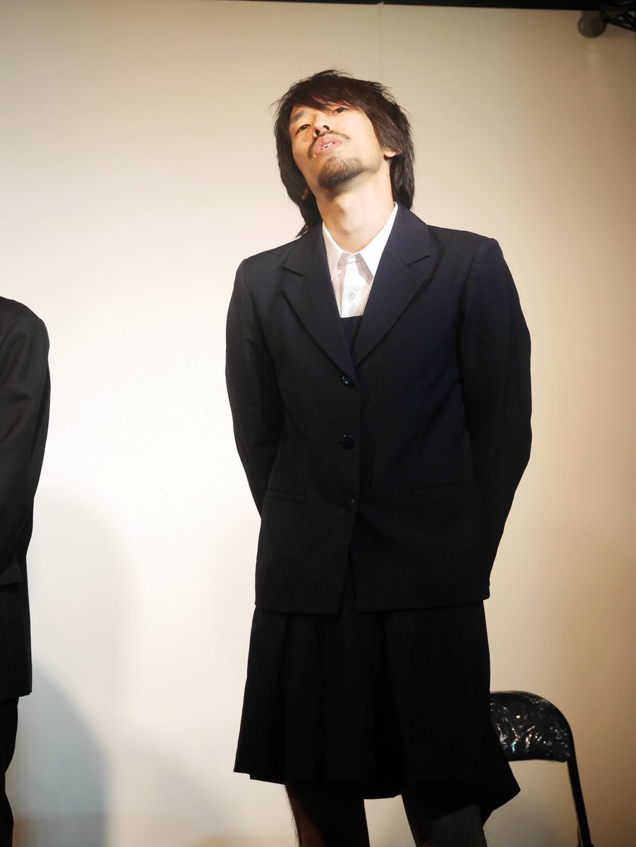 v_pbw0's tweet photo. 川北さんのすね毛も髭も濃いザ・女装観れてよかった
真空ジェシカのコントが観れるとは思わなかった嬉しい https://t.co/6HLliRFxPs