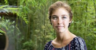 OpenTilburg's tweet image. Winter begins, #oaweek2020 ends, but not before, last not least, we reveal our final #opensciencechampion of 2020 of #TilburgU: Anna Berti Suman, who truly utilizes Citizen Science with her recent OA-pub digi-courses.com/openpresstiu-s… and her great project sensingforjustice.webnode.it 🏆💐