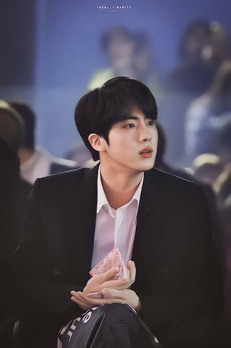 kim seokjin details - a luxurious thread