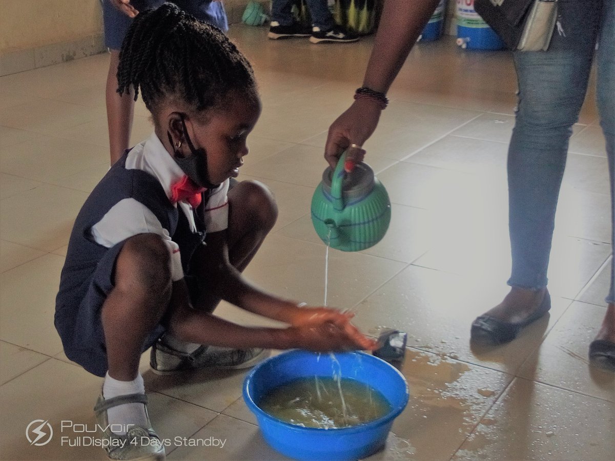 Emmaenenche's tweet photo. "Handwashing with water & soap is one of the ways we can avoid getting sick & spreading germs."
Victoria Esa, Executive Dir, Environment & Climate Change Amelioration Initiative (ECCAI) on the occasion of #globalhandwashingday2020 in Benue. https://t.co/rQdMUc5lYV
#WashYourHands https://t.co/vPpTfXj6vm