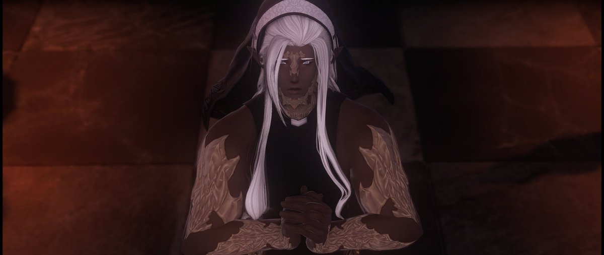 Isse_txt's tweet image. Saint Isse prays for guidance. 

#ihaveaproblem #corruptionkink #aintnosaintwearingthat #churchofHOORS