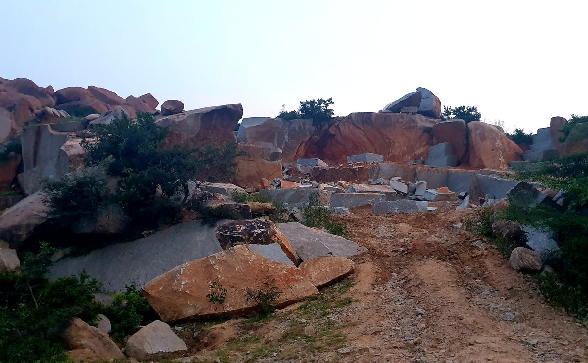 Krishnadr's tweet photo. Went for a drive near bettade Yellamma near Anegundi and found illegal quarrying.
 @CMofKarnataka @SangannaKaradi https://t.co/TEsjbR3hS9