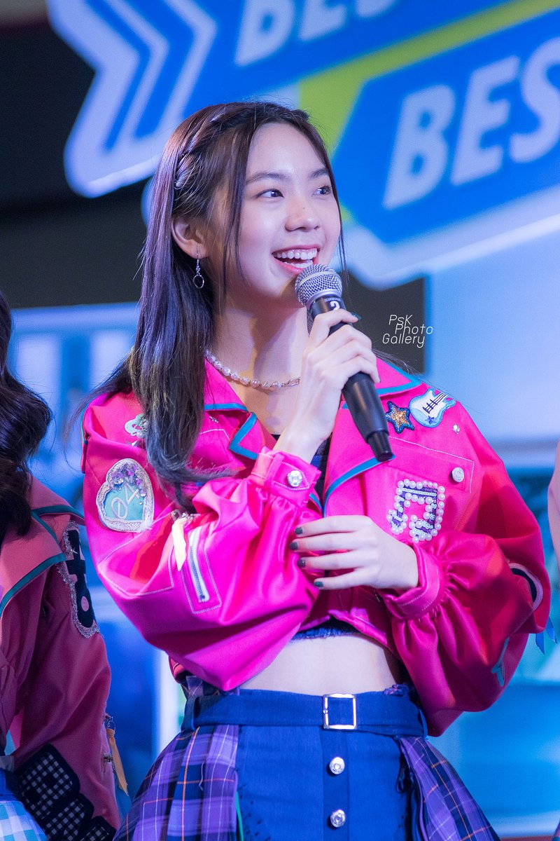 PsKPhotoGallery's tweet photo. อย่าทำตัวน่ารักได้มั้ยยยยยยย 🥺❤️

#PunBNK48 #BNK48 #PsKPhotoGallery #SamePsK 
[ฝากติดตาม PPG48 และ ปัญ BNK48  ได้ที่นี่]
➡ Facebook : PsK Photo Gallery , Pun BNK48
➡ IG : pun.bnk48official
➡ Twitter : PsK Photo Gallery https://t.co/dNDuxoMupA